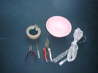 籐（ラタン）かごを作るための道具